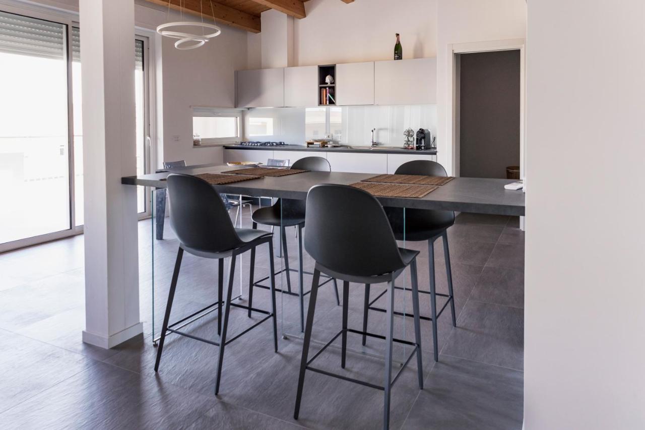Come A Casa - Feels Like Home Polignano 2 Bedrooms & Living & 3 Bathrooms Polignano a Mare Bagian luar foto